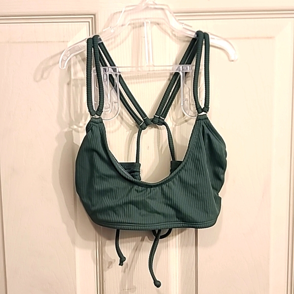 xhilaration swimming top - Picture 1 of 3